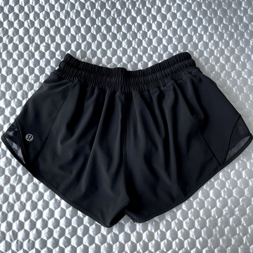 Lululemon 🩳 shorts black workout lounge XS size 2